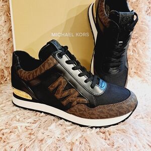 Michael Kors Women's Black and Brown Athletic Shoes with Gold Accent